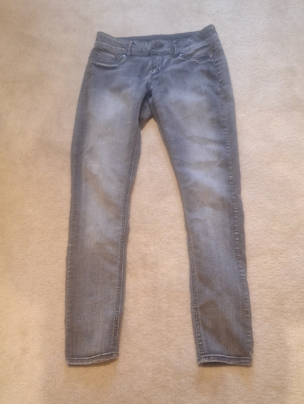 Maurices Women's Skinny Jeans - Gray Wash